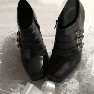 FRANCO SARTO HEELS , ACKLE CUT